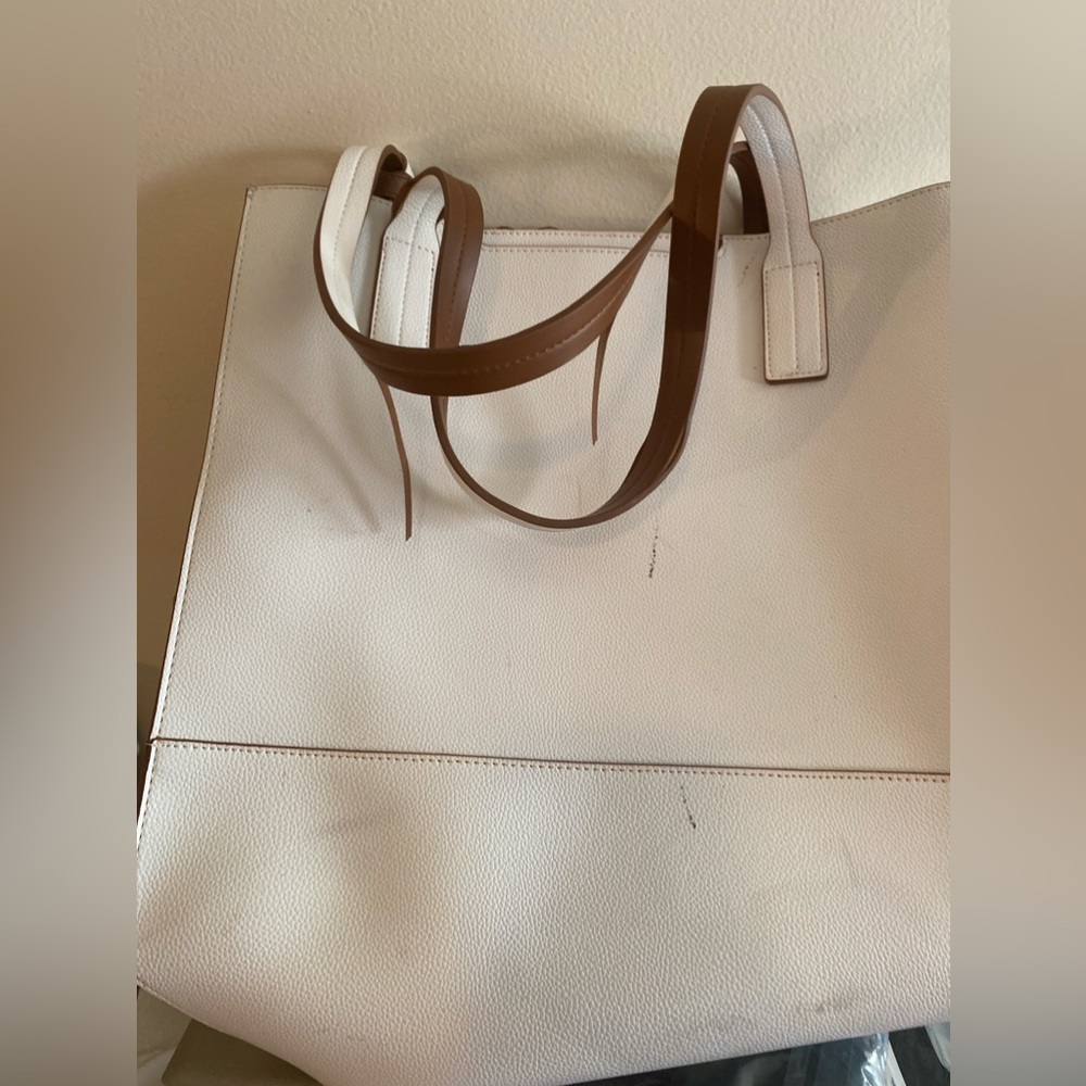 large White leather handbag pre owned in great condition some  light scuff  mark